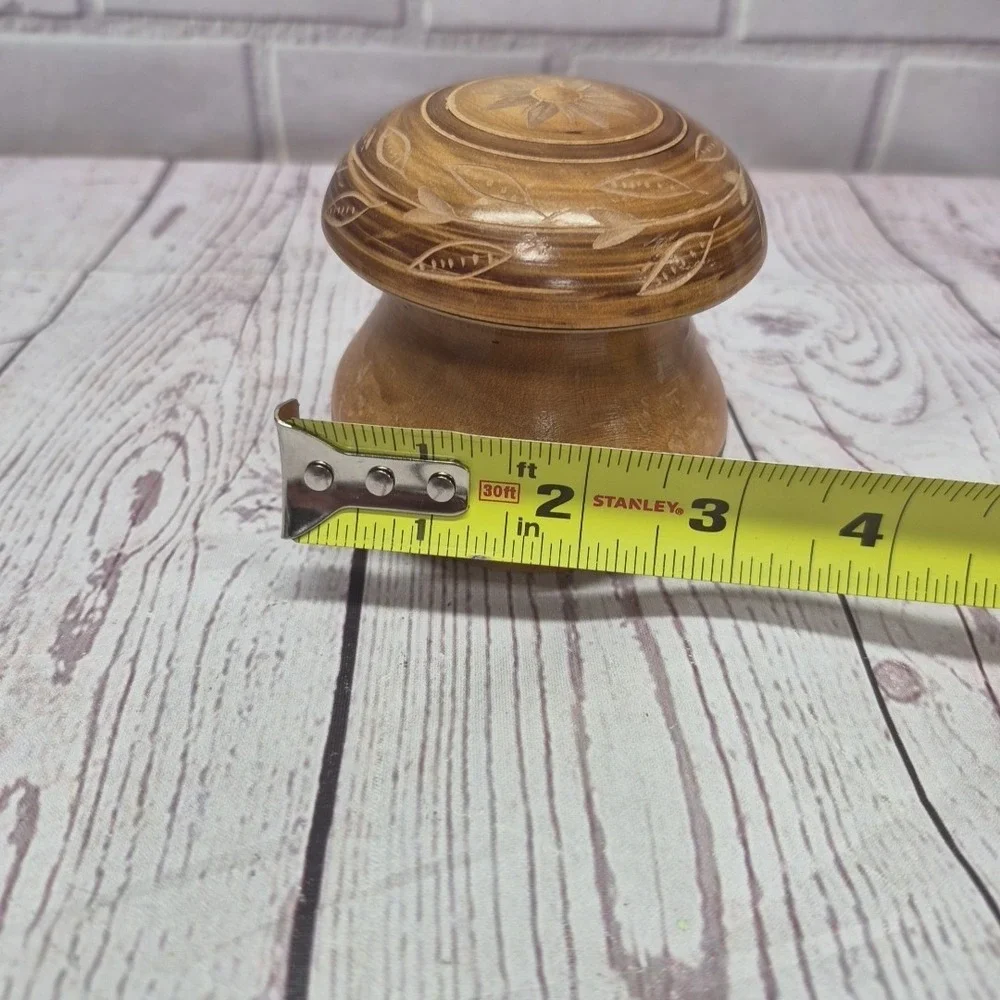 Small Round Wood Trinket Box with Lid~Floral Carvings
